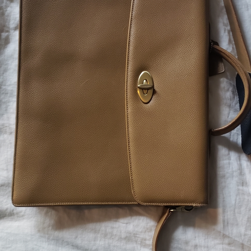 Rare Vintage Coach Leather Portfolio Messenger Bag